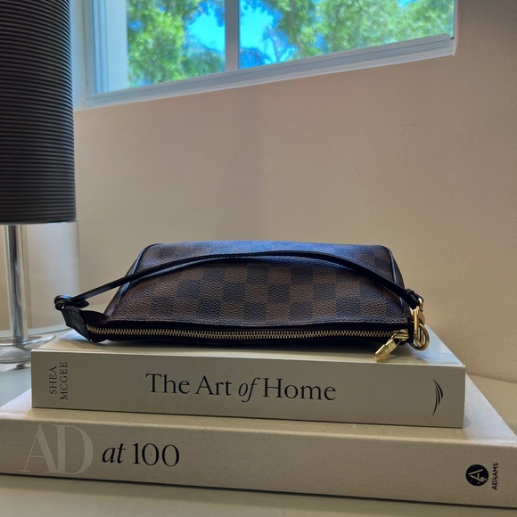 Louis Vuitton POCHETTE ACCESSOIRE CLOTH HANDBAG - Picture 3 of 9